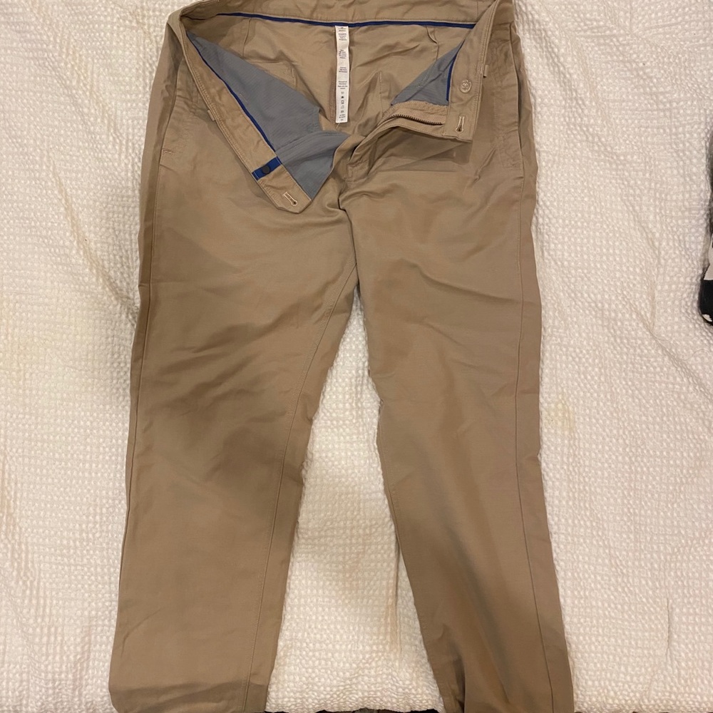 Lululemon pants